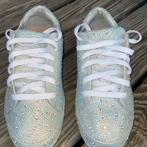 SOLD SOLD SOLD!!!!!!